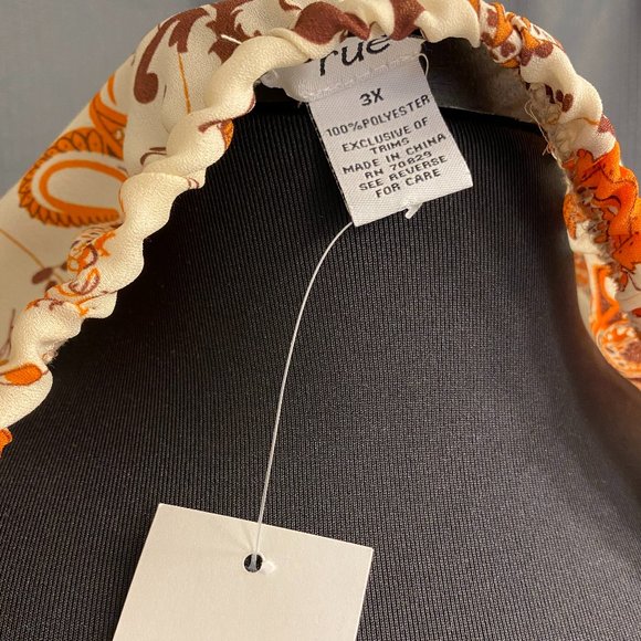 RUE21 PLUS BROWN & ORANGE PAISLEY DESIGN BLOUSE SIZES 3X AND 4X NWT - Picture 4 of 5